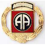  82nd Airborne in Wreath Mil Hat Pin