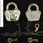  DM and E - Dakota Minnesota and Eastern RR - Lock / Key (Remake) Lock and Key